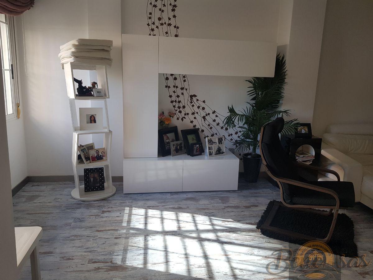 For sale of apartment in Elche-Elx