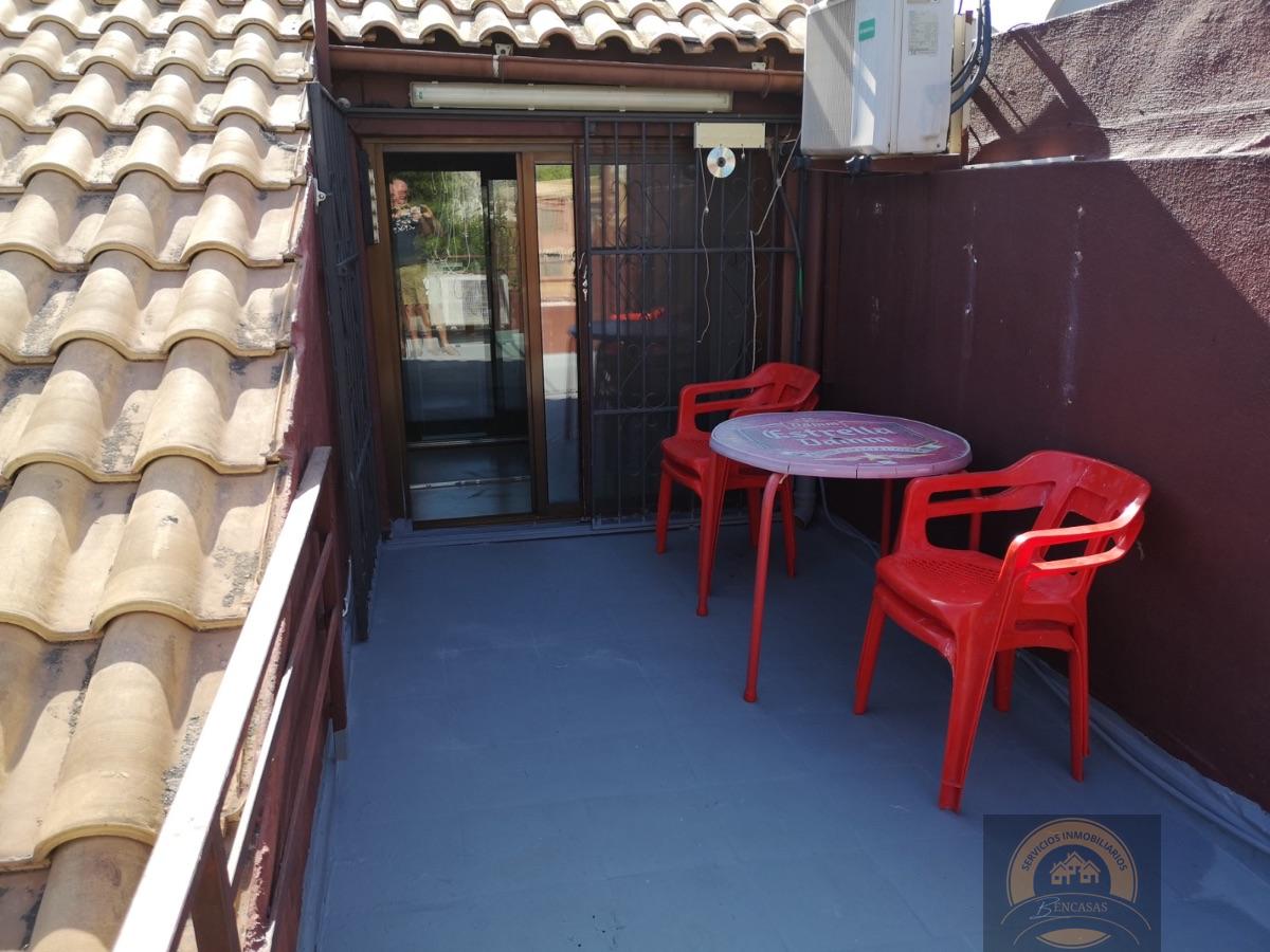 For rent of chalet in Alicante
