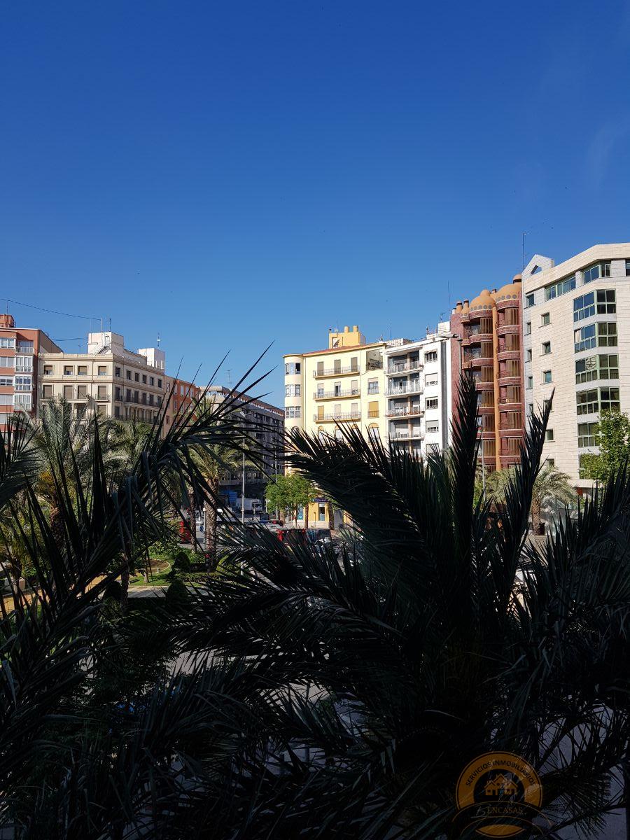 For sale of apartment in Alicante