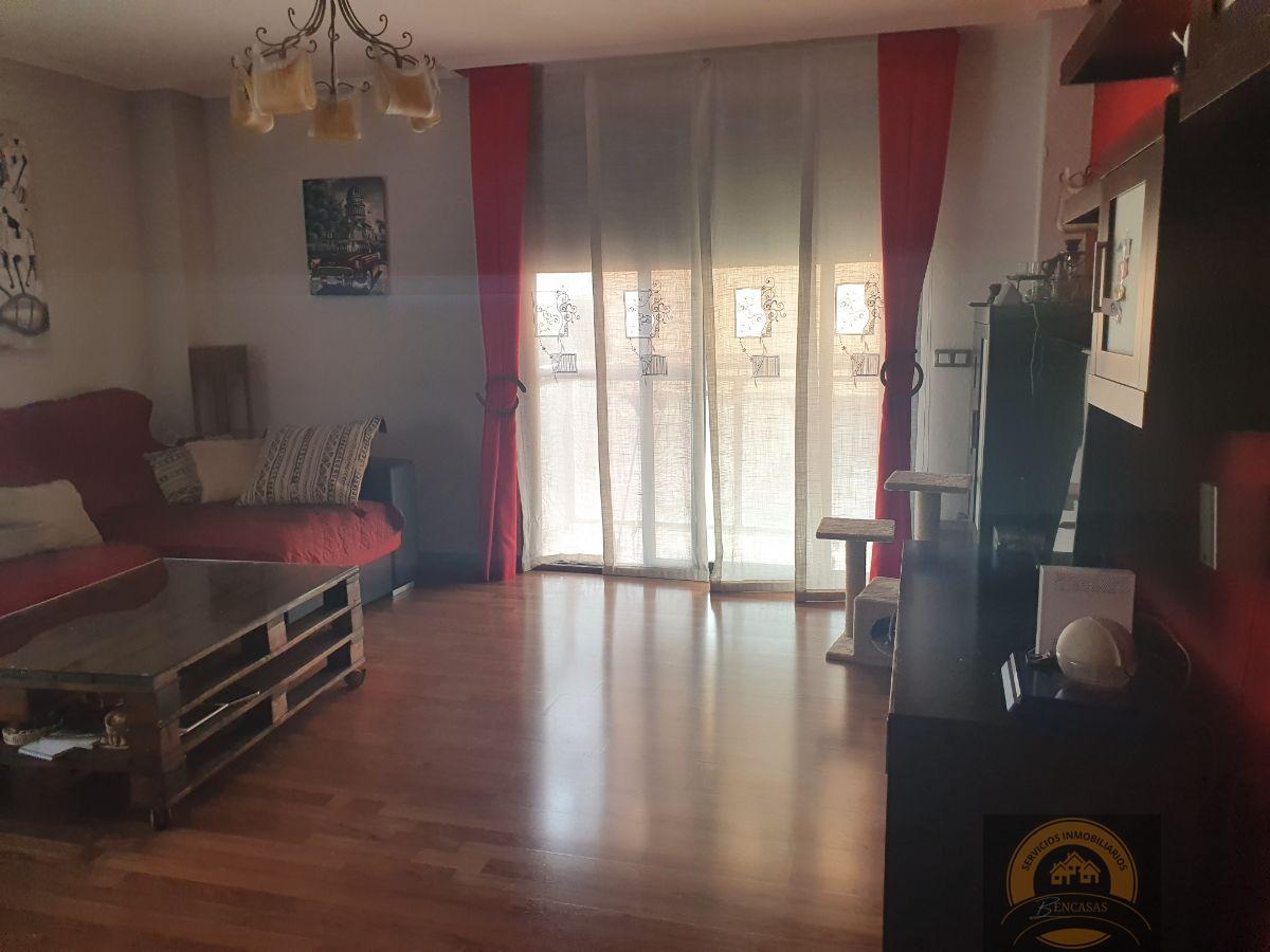 For sale of flat in San Vicente del Raspeig