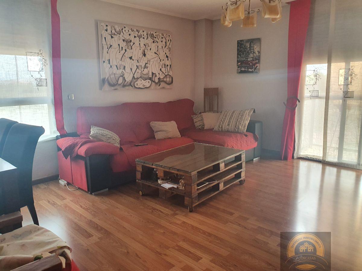 For sale of flat in San Vicente del Raspeig