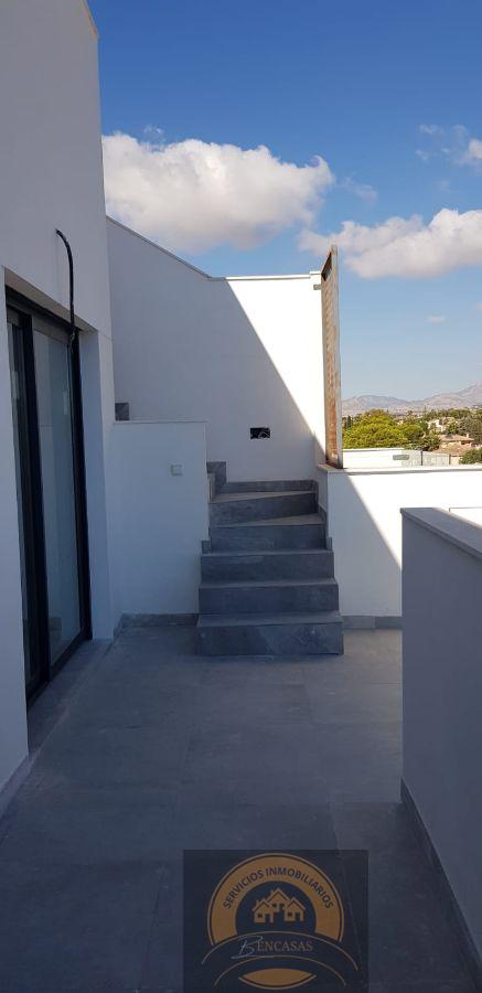 For sale of new build in El Campello