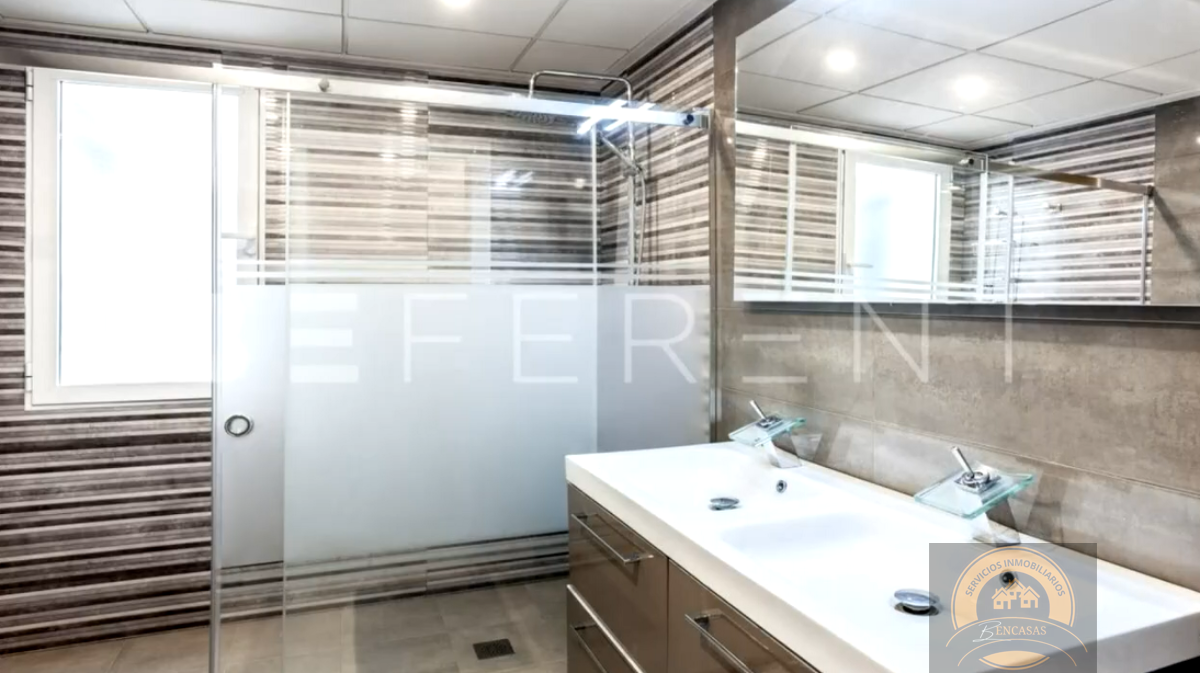 For sale of apartment in Alicante