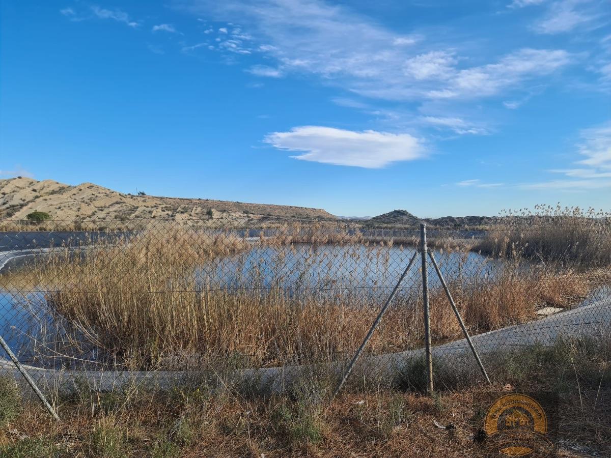 Venta de terreno en Alicante