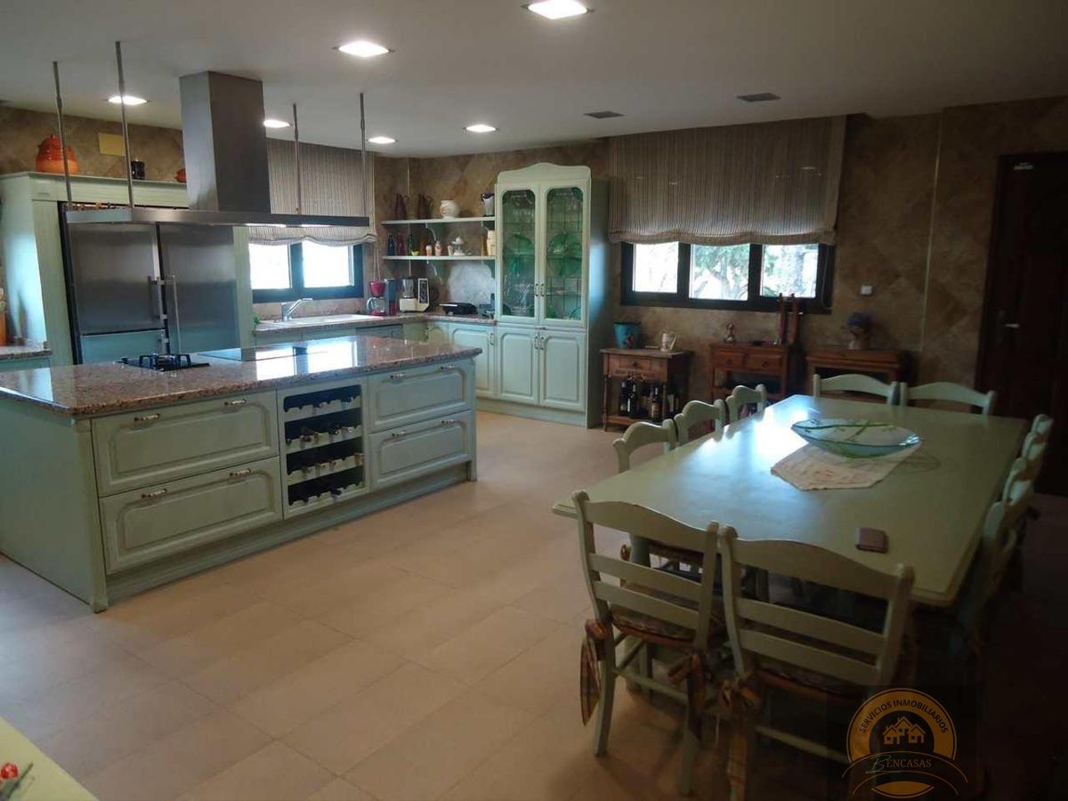 For sale of chalet in El Rebolledo