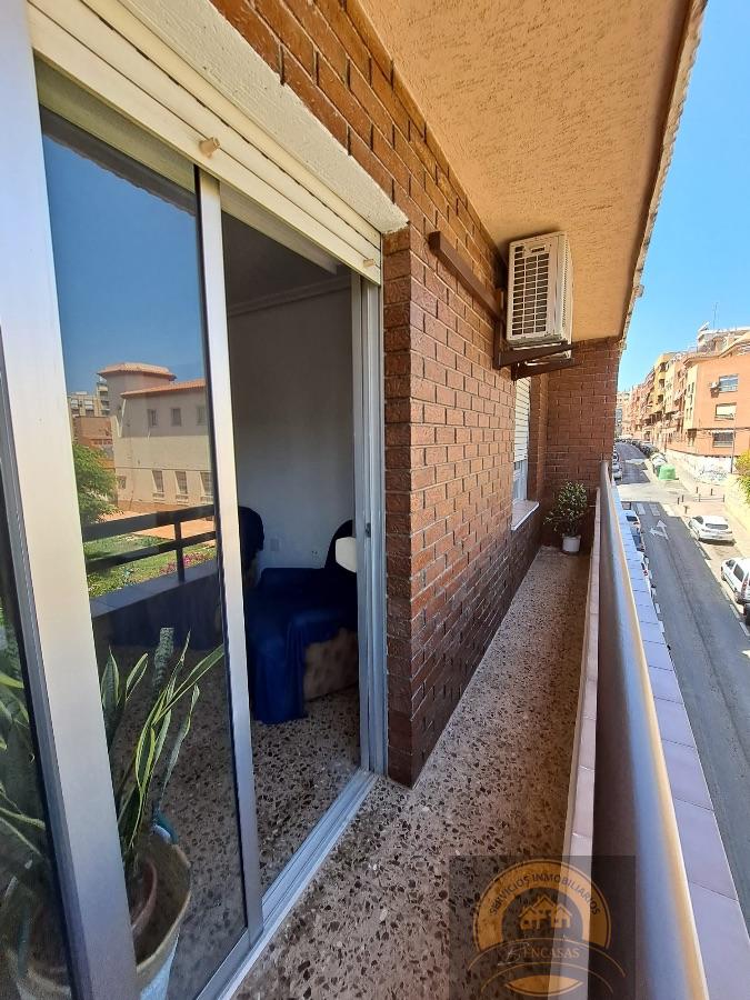 For sale of apartment in Alicante