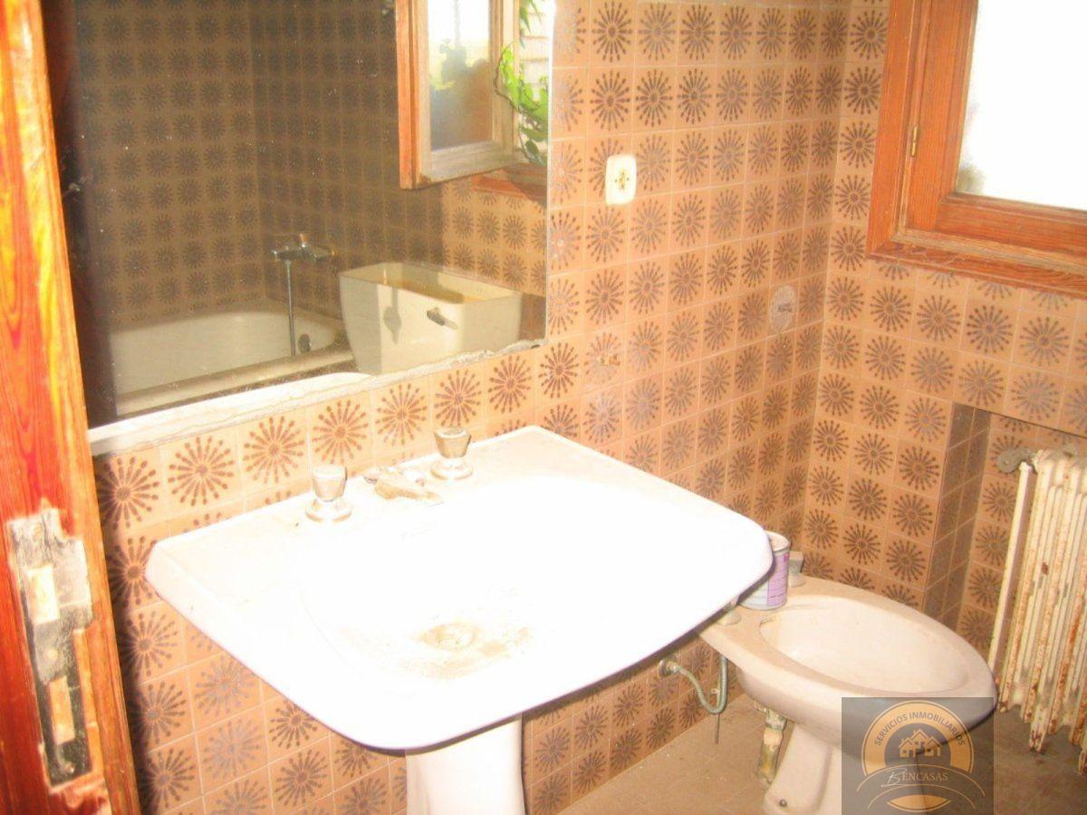 For sale of villa in Alicante
