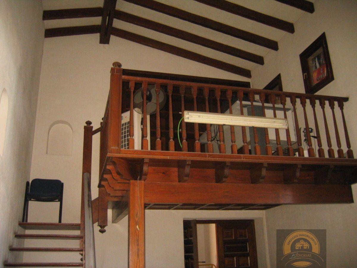 For sale of villa in Alicante
