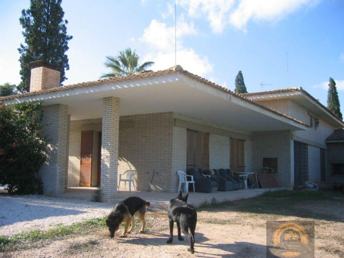 For sale of villa in Alicante