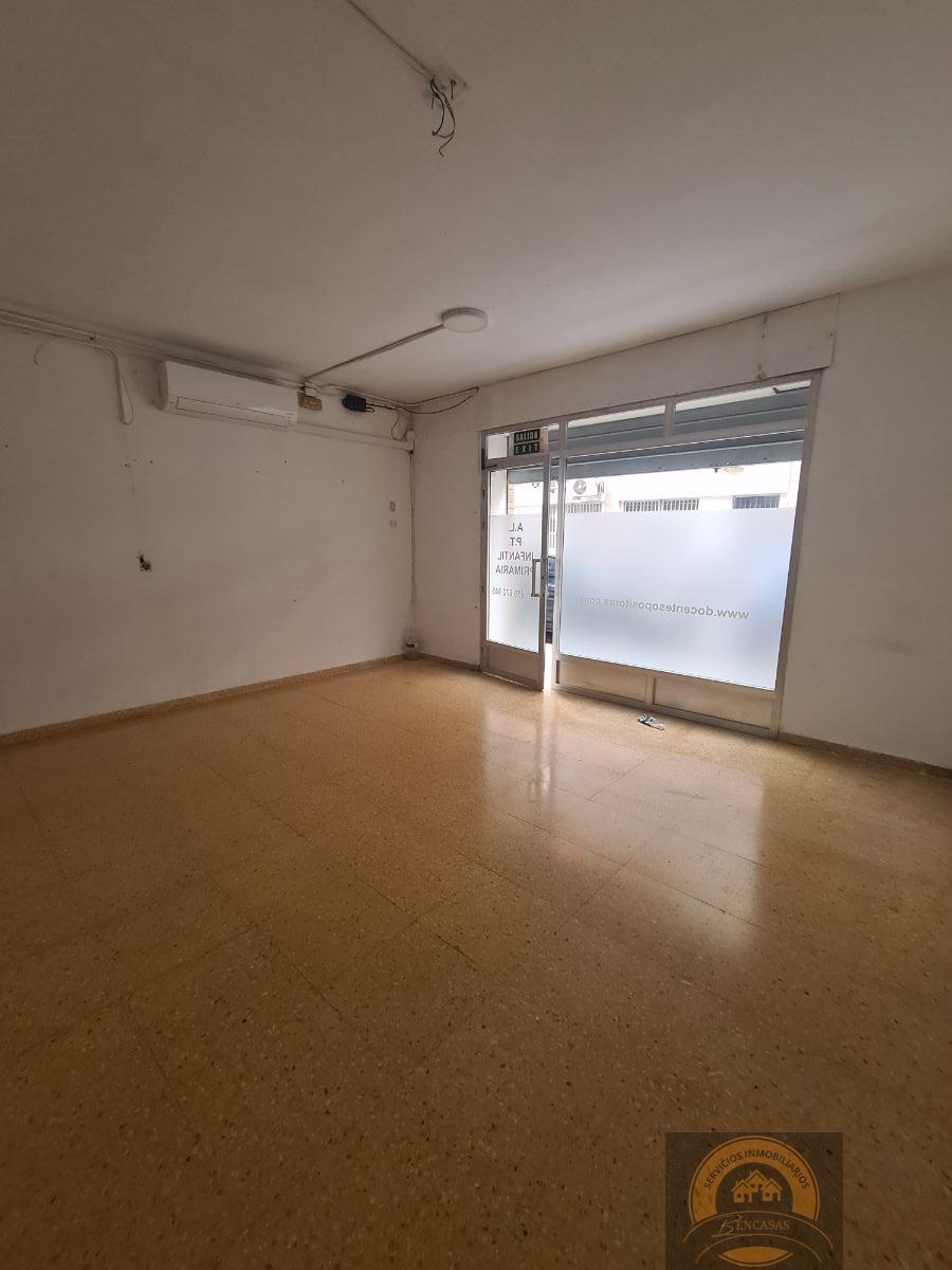 For sale of commercial in Alicante