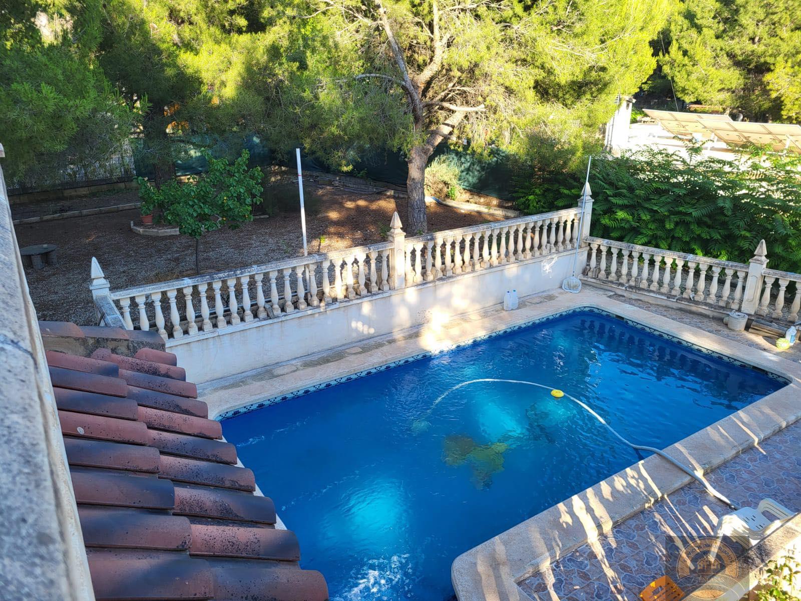 For sale of chalet in Tibi