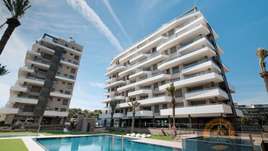 For sale of penthouse in San Juan de Alicante