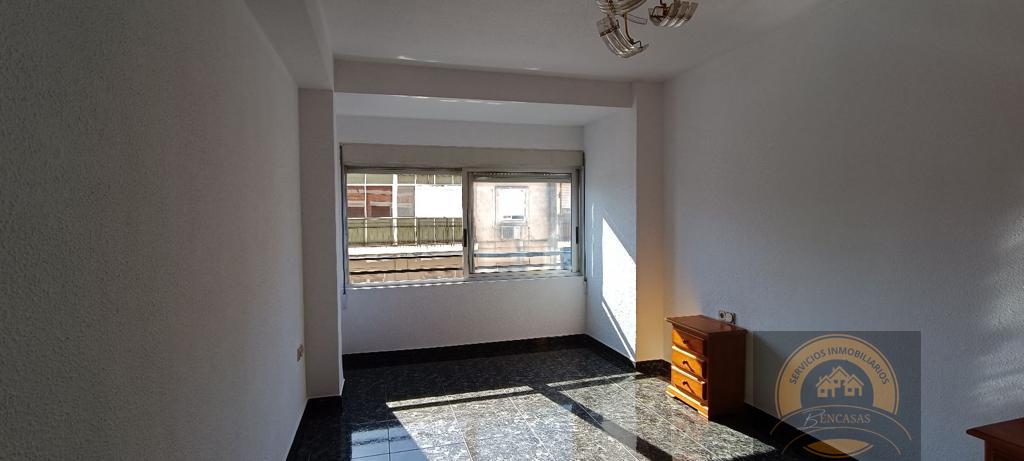 For sale of apartment in Alicante