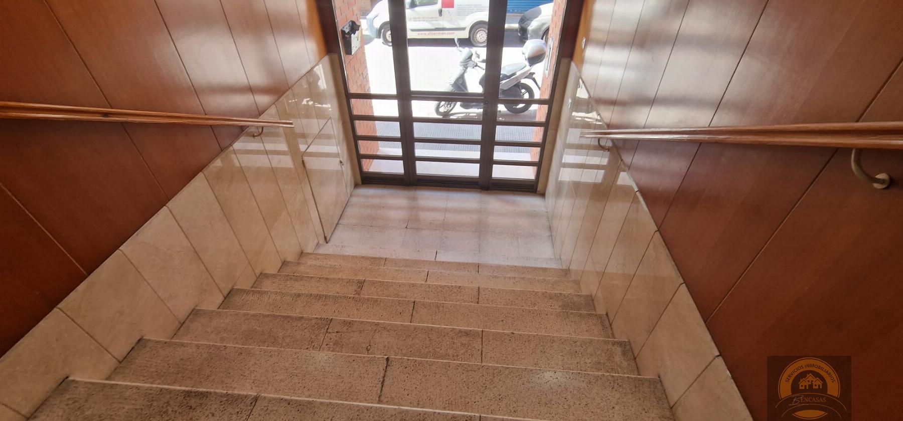 For sale of apartment in Alicante