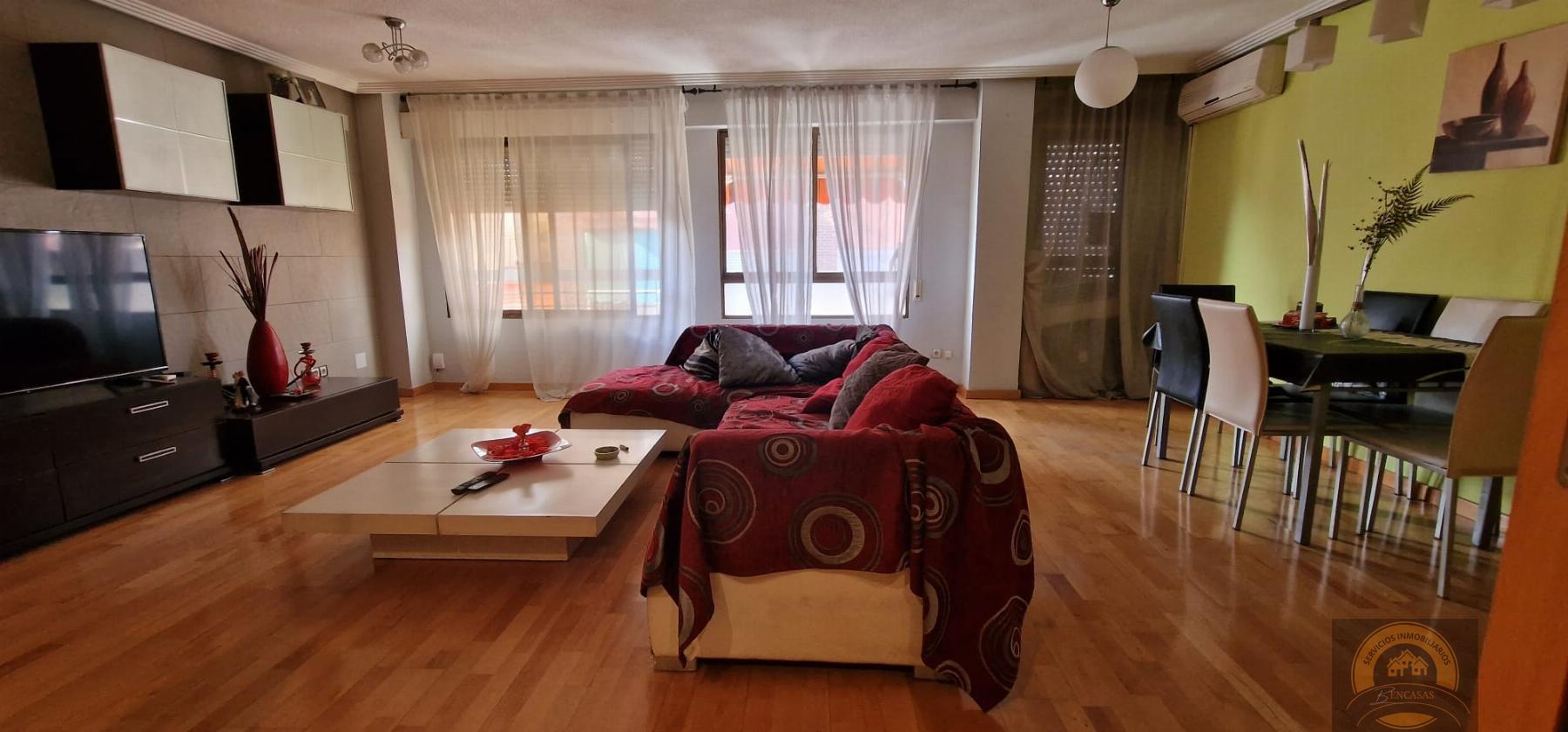 For sale of apartment in Alicante
