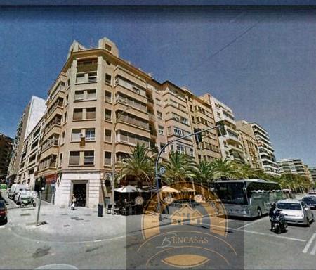 For sale of building in Alicante