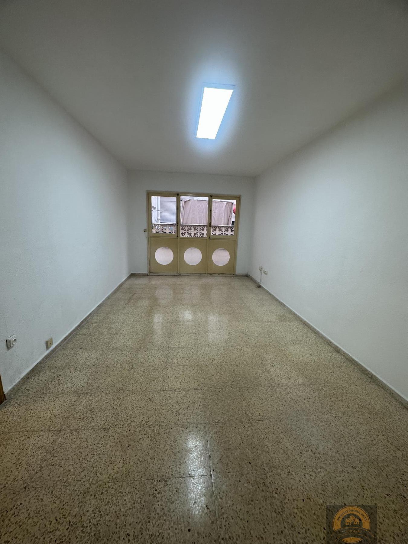 For sale of apartment in Alicante