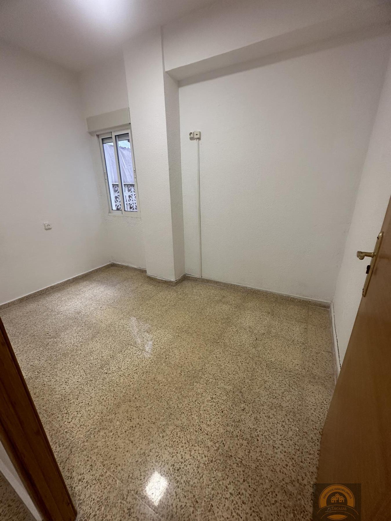 For sale of apartment in Alicante