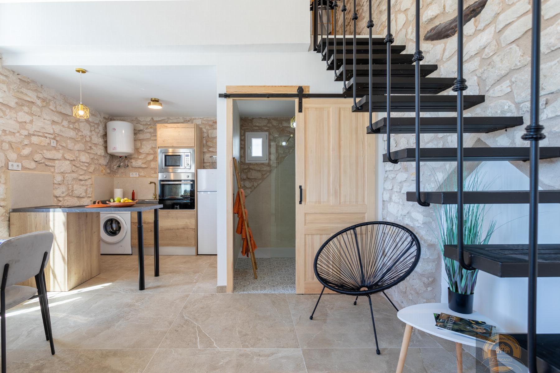 For rent of ground floor in Alicante