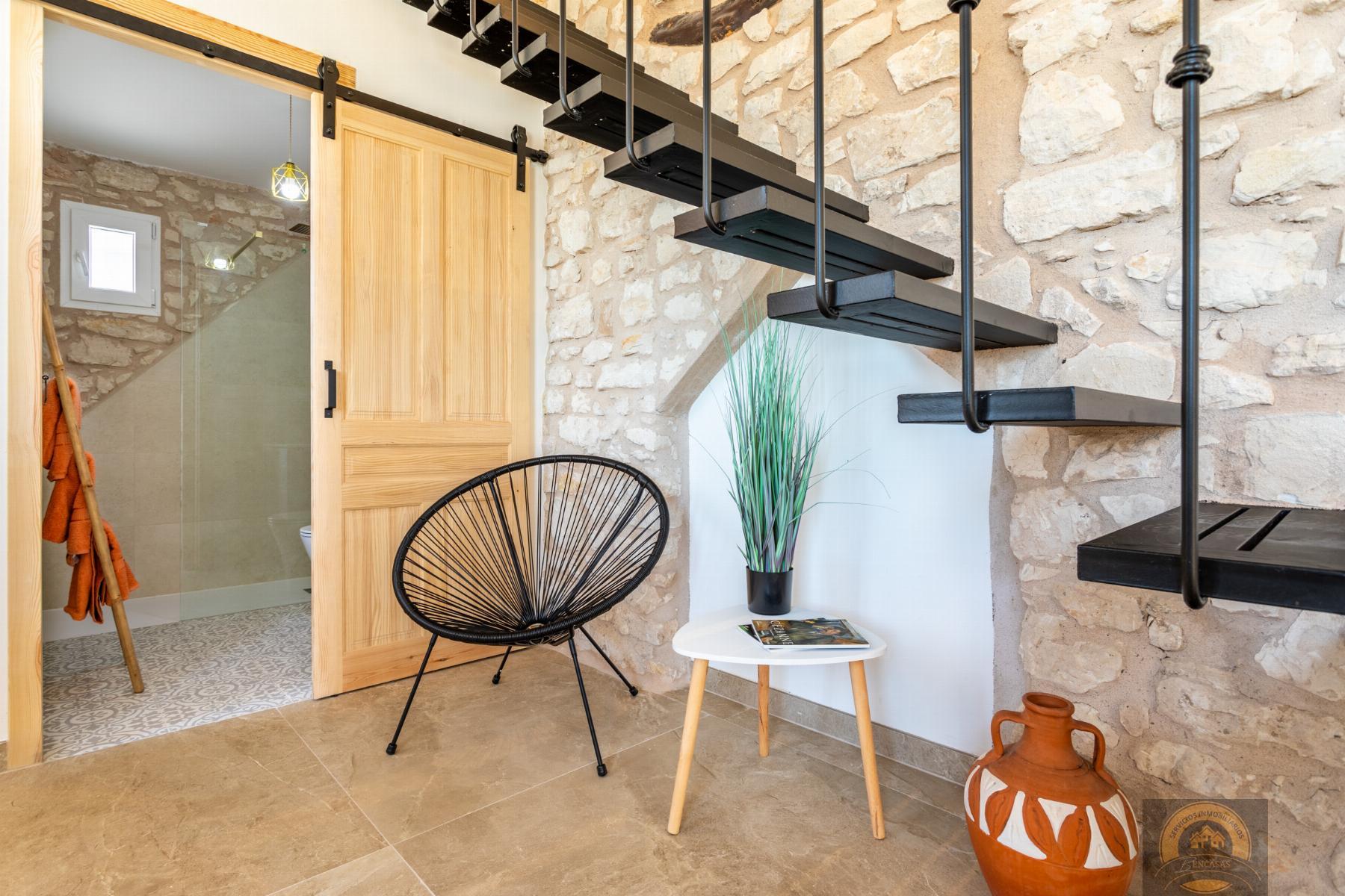 For rent of ground floor in Alicante