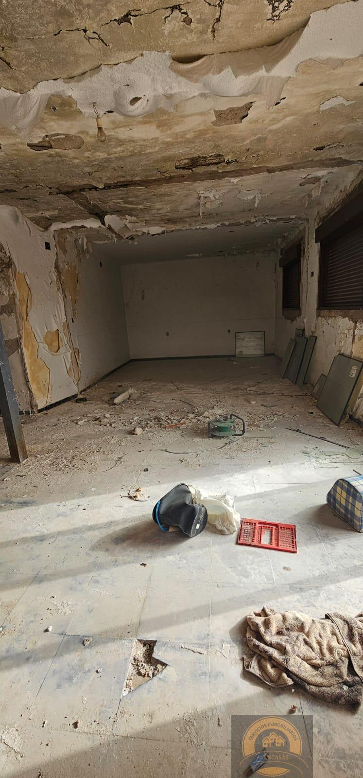For sale of building in Castalla