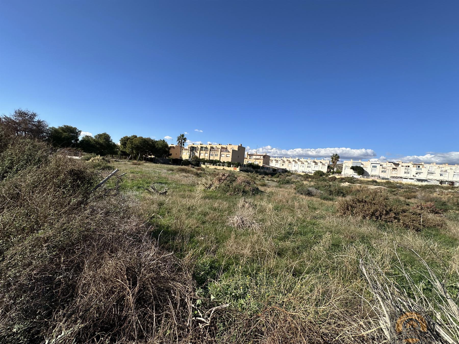 Venta de terreno en Alicante