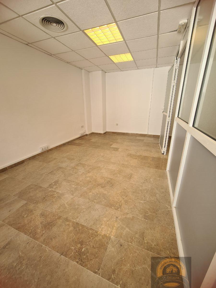 For rent of office in Alicante