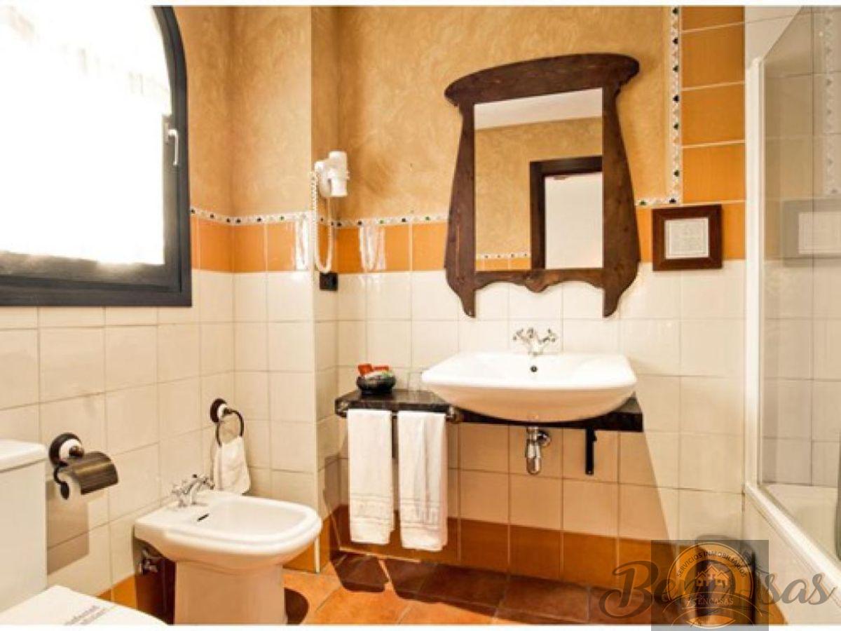 Venta de hotel en Cenes de la Vega Venta de hotel en Cenes de la Vega