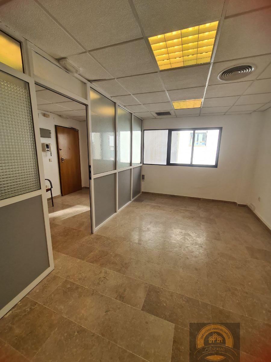 For rent of office in Alicante