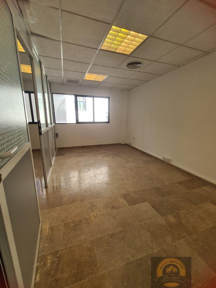 For rent of office in Alicante