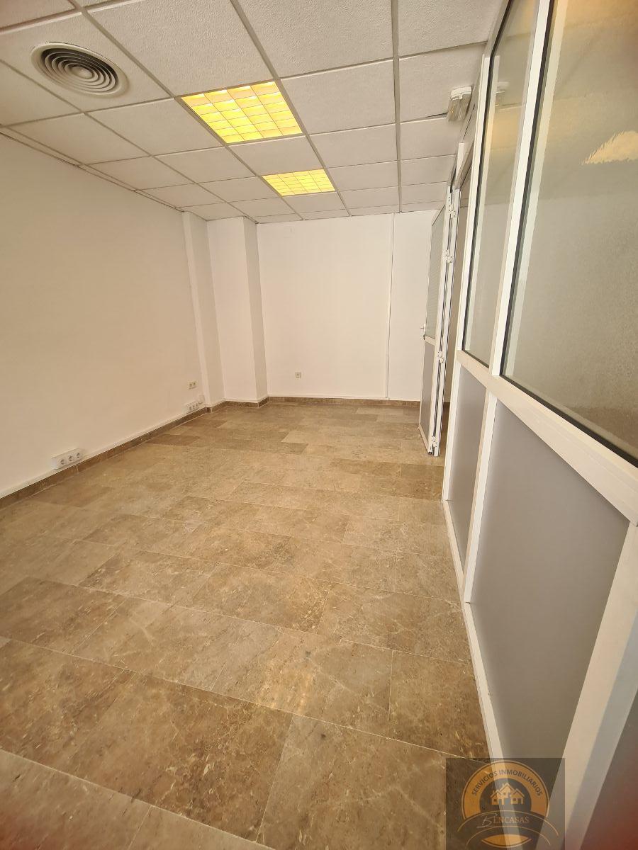 For rent of office in Alicante