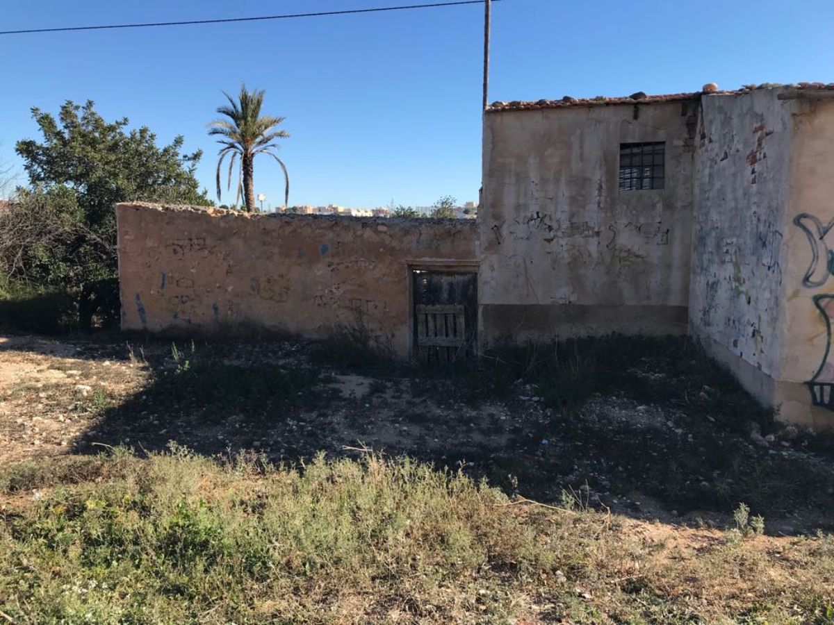 For sale of land in Elche-Elx