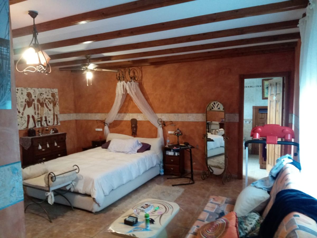 Venta de chalet en Elche-Elx