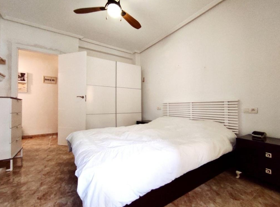 For sale of flat in Elche-Elx