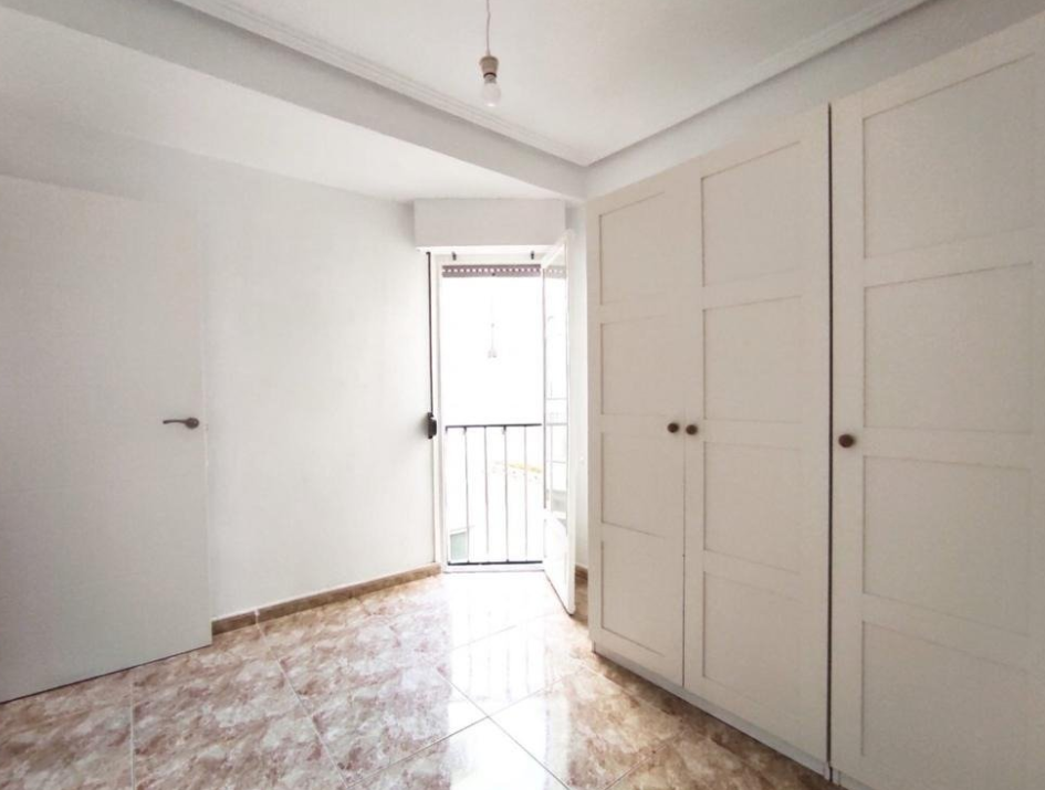 For sale of flat in Elche-Elx