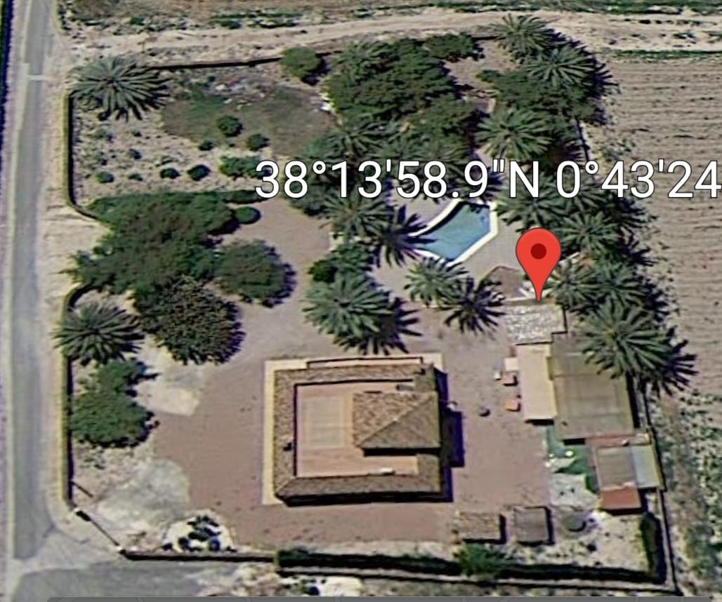 Venta de chalet en Elche-Elx