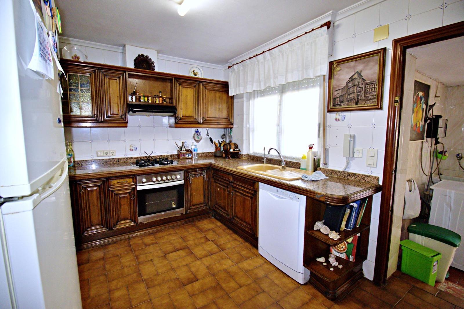 For sale of chalet in Elche-Elx