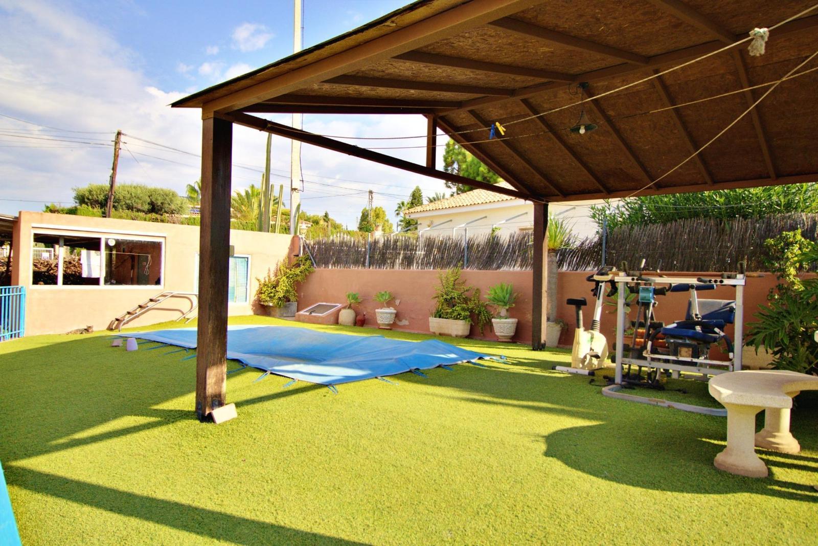 For sale of chalet in Elche-Elx