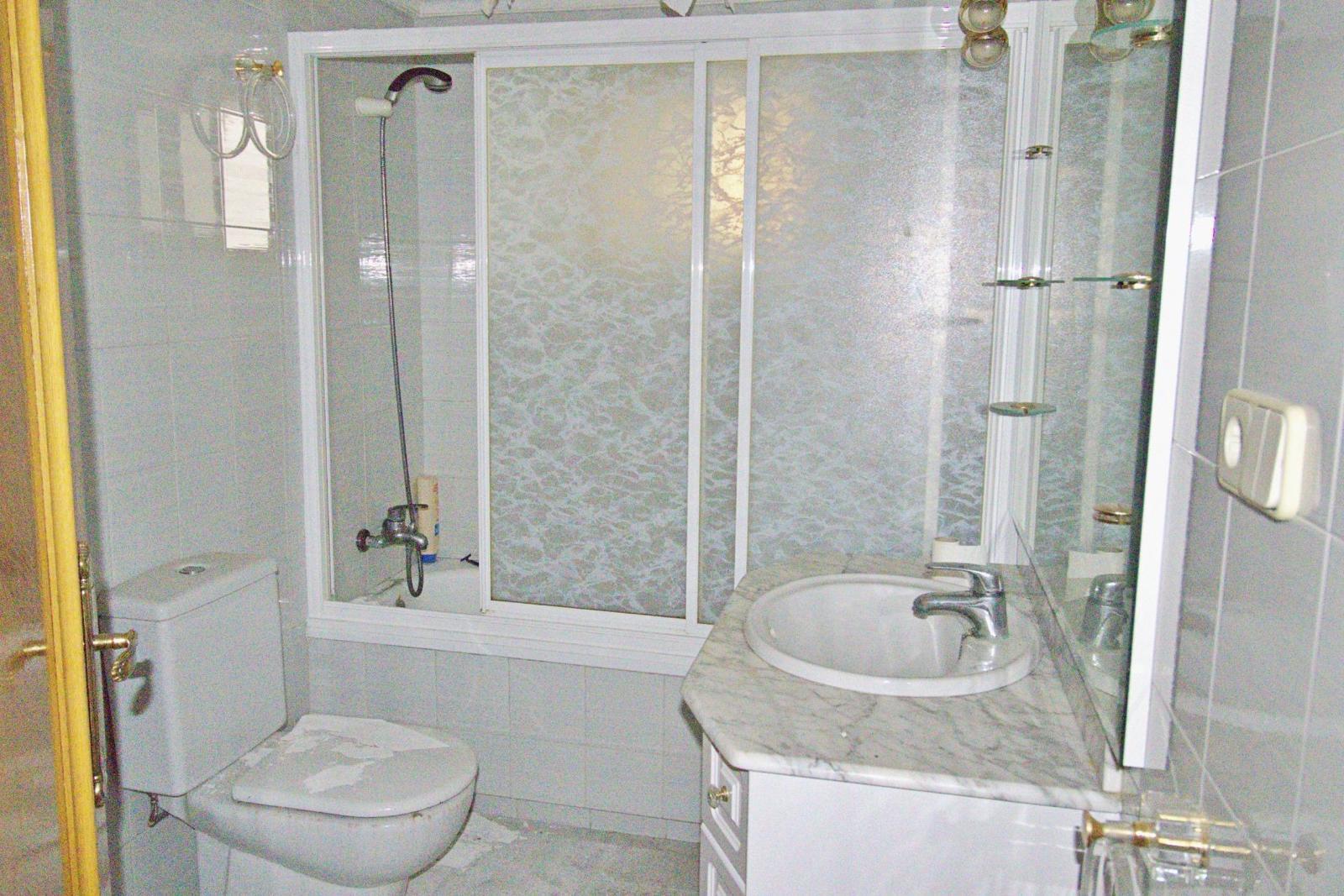 For sale of flat in Elche-Elx