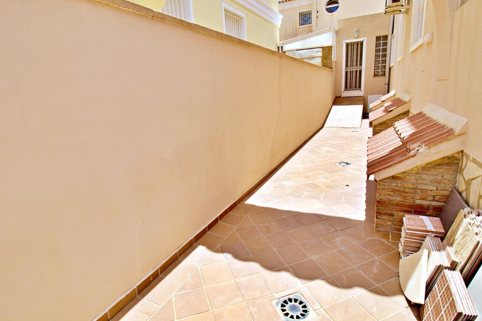 For sale of house in Elche-Elx