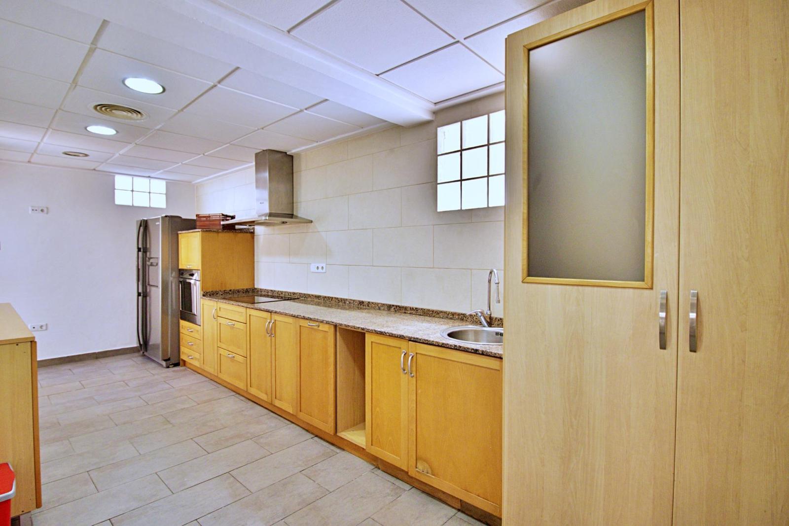 For sale of house in Elche-Elx