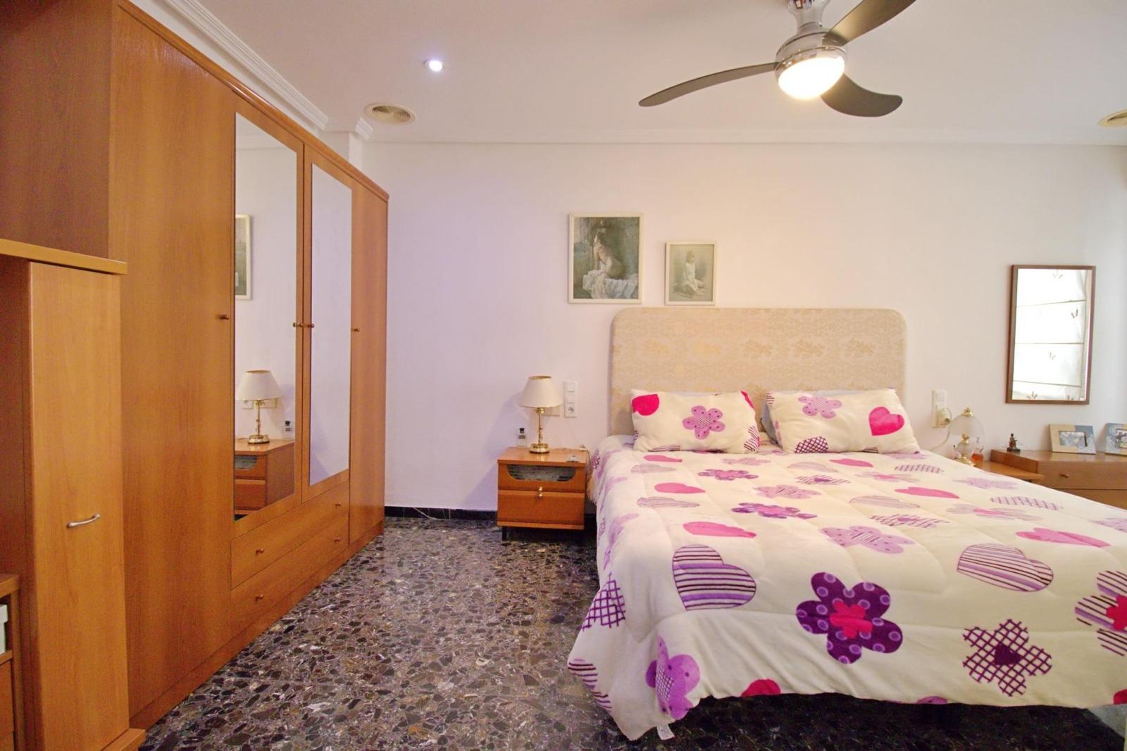 For sale of flat in Elche-Elx