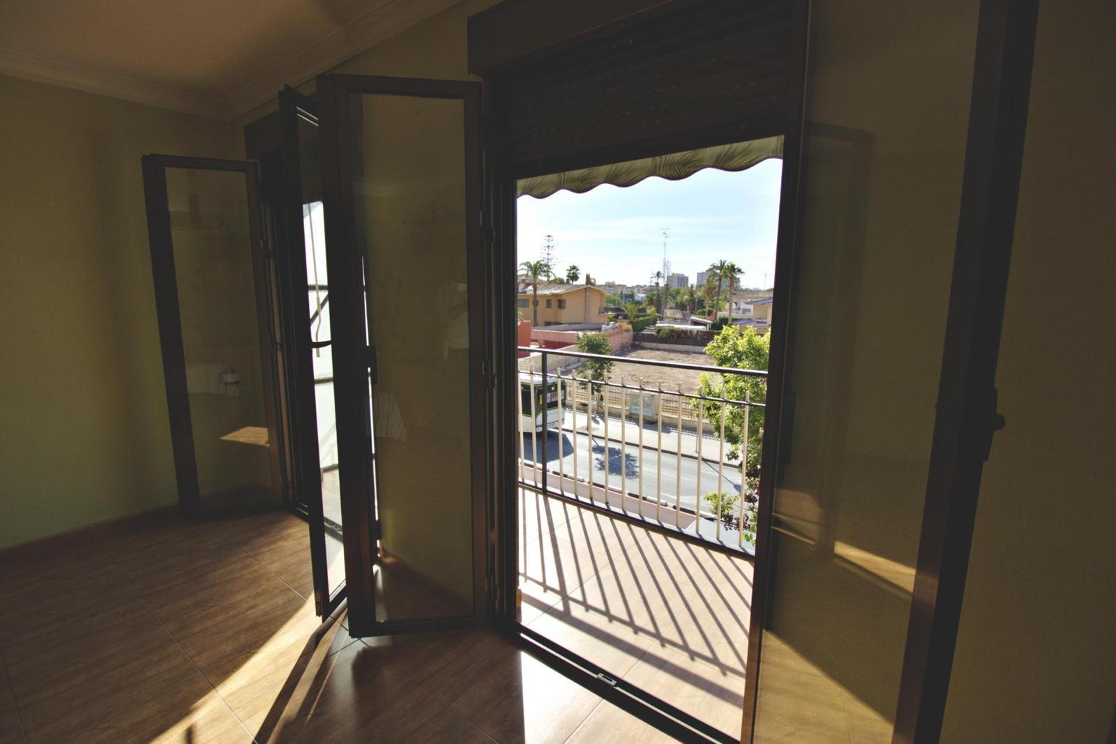 For sale of flat in Elche-Elx