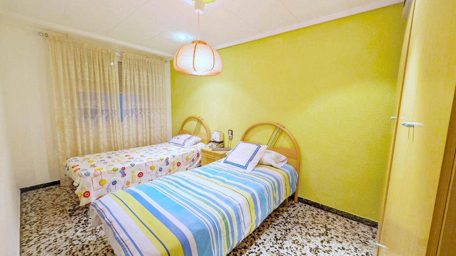 For sale of apartment in Elche-Elx