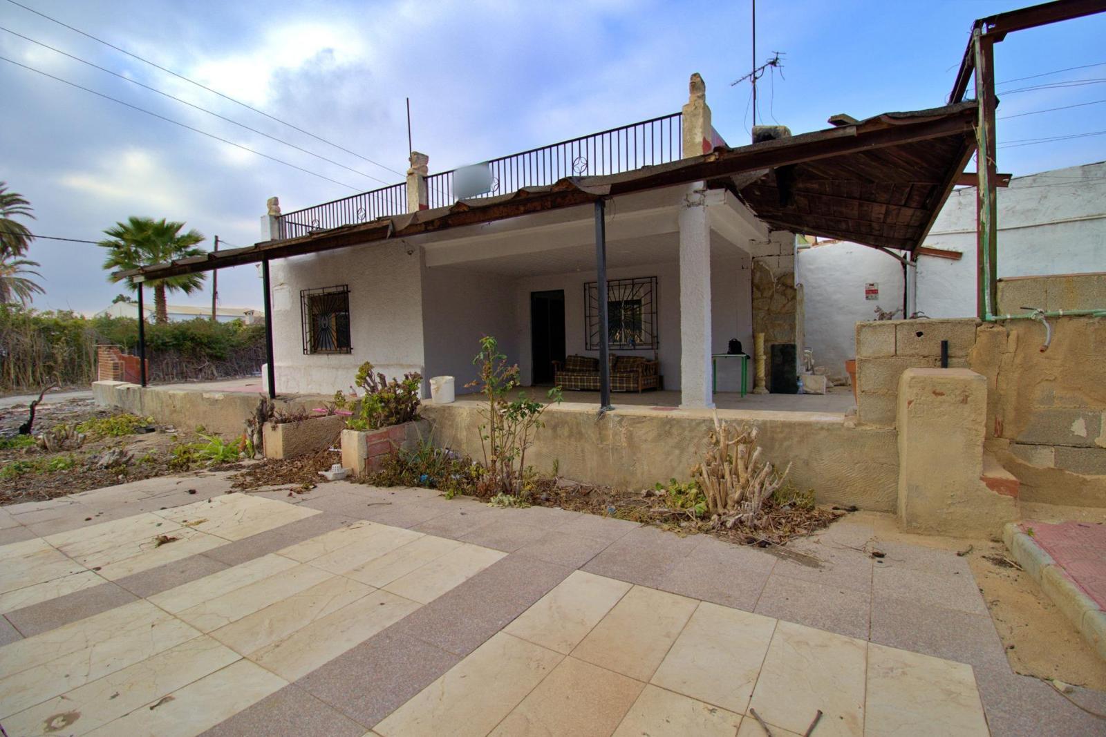 For sale of chalet in Elche-Elx