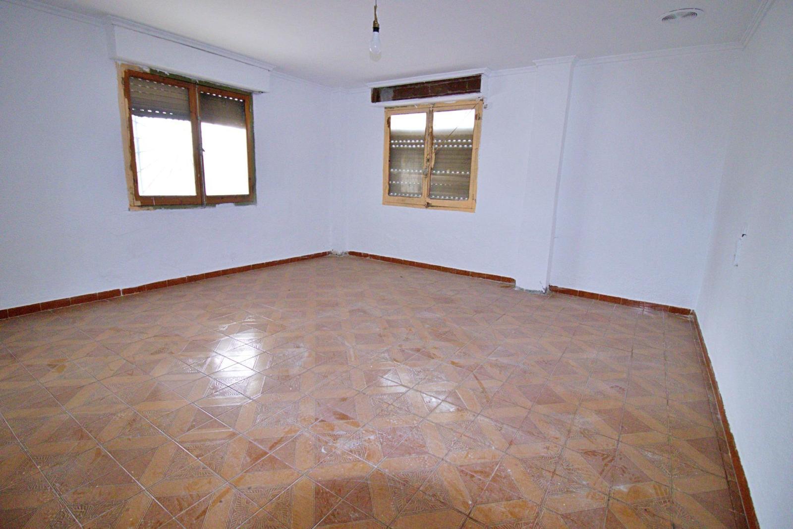 For sale of chalet in Elche-Elx