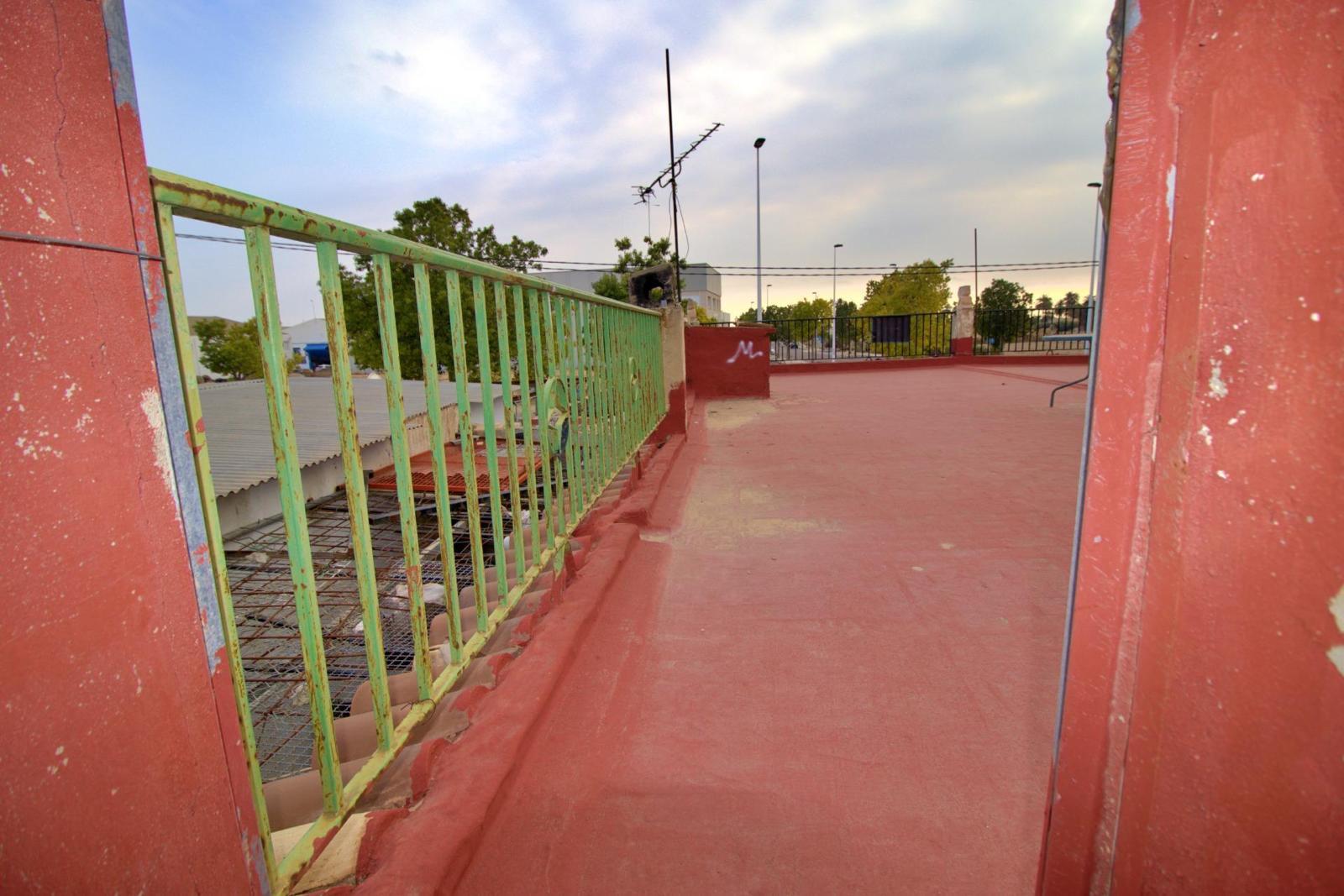For sale of chalet in Elche-Elx