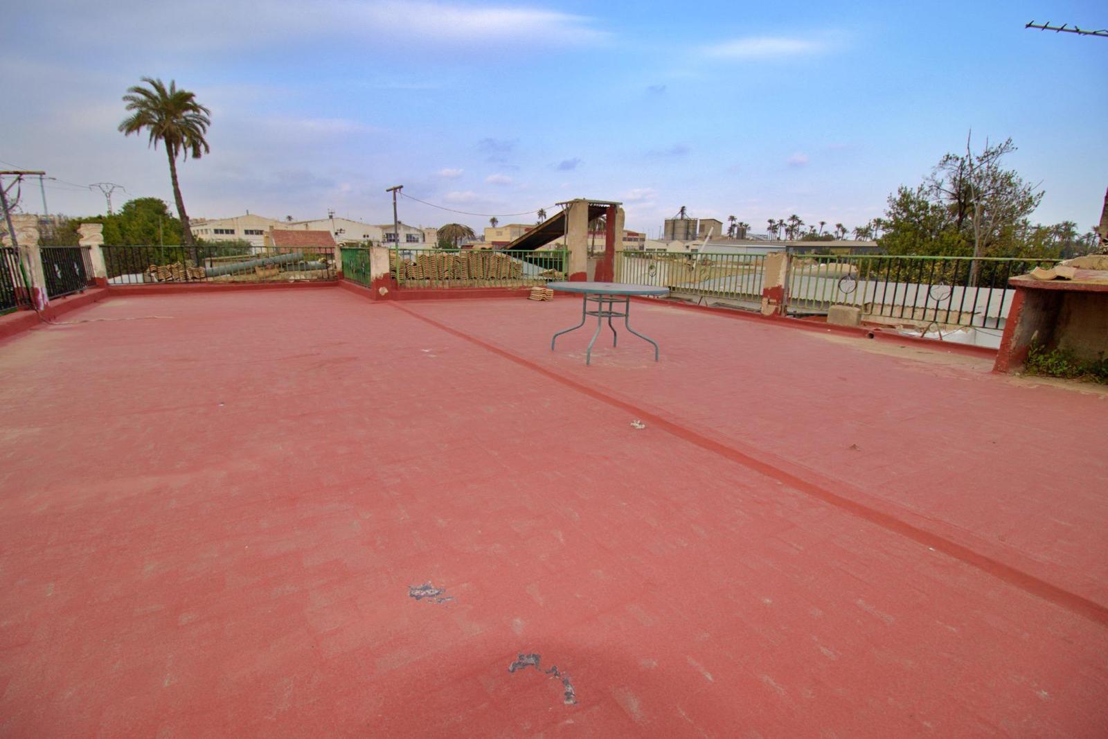For sale of chalet in Elche-Elx