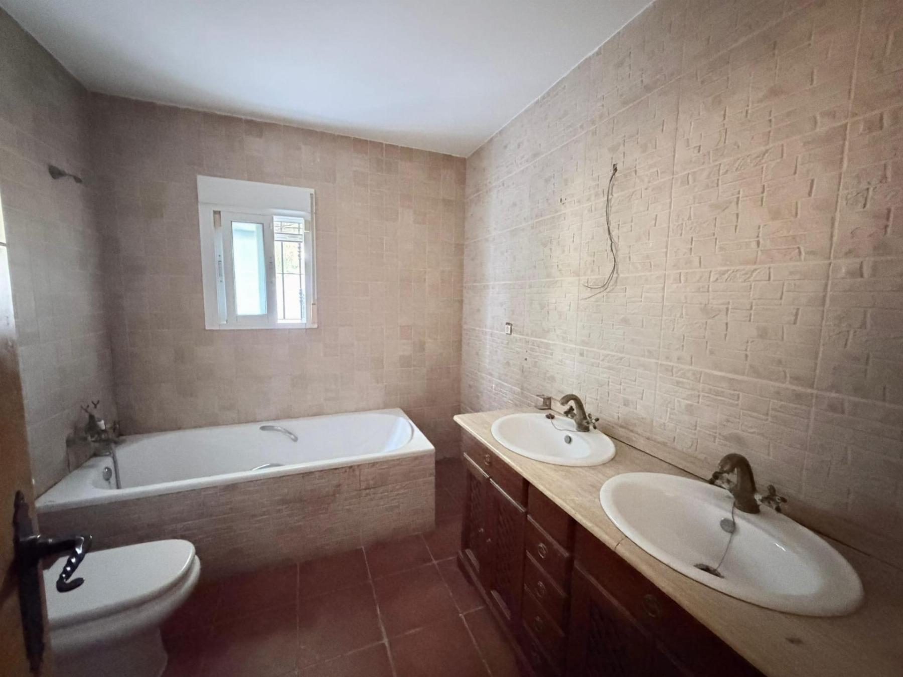 For sale of chalet in Elche-Elx