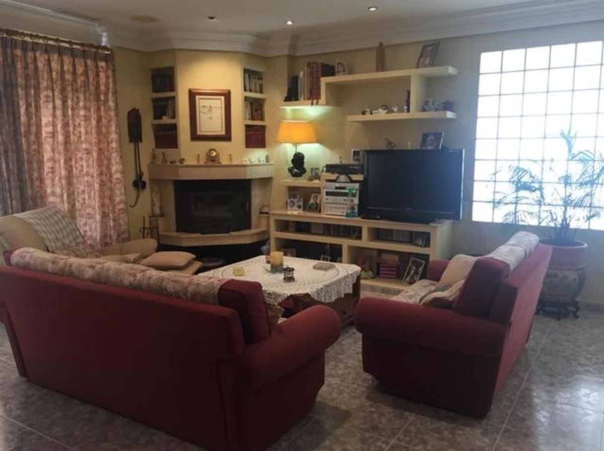 For sale of chalet in Elche-Elx